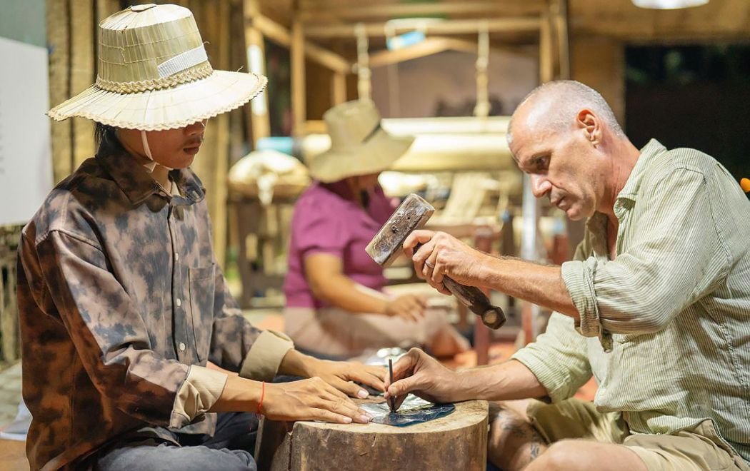 Lotus Farm Lotus leather carving workshop